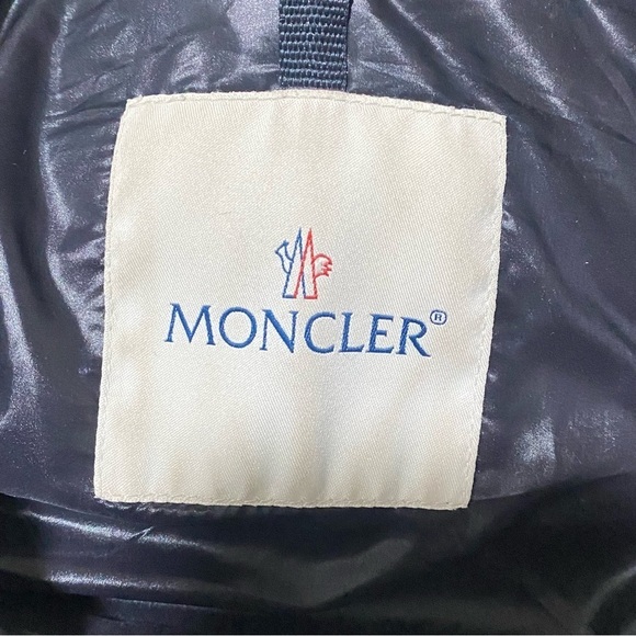 Moncler Ryan Down Jacket In Black Size 1 Small - Picture 6 of 8